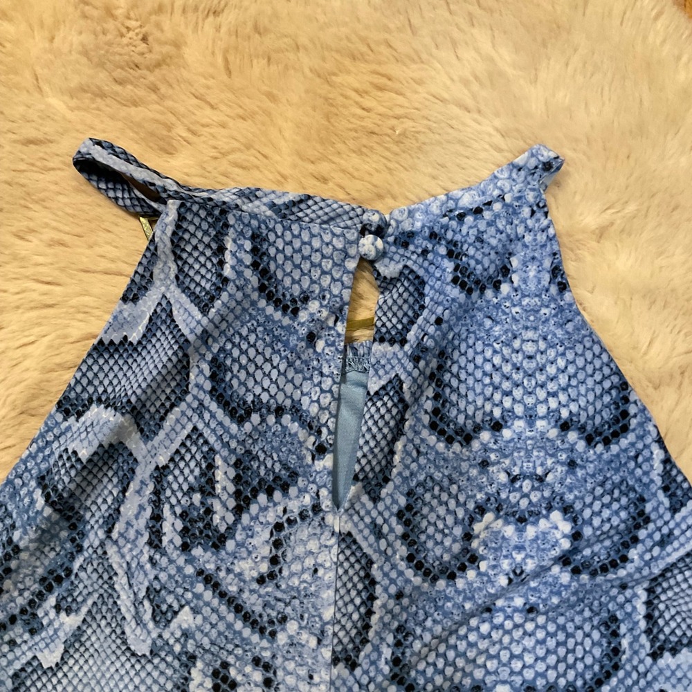 INC Sophie Snake Sleeveless Blouse Size Medium Womens Tank Blue - Picture 8 of 8